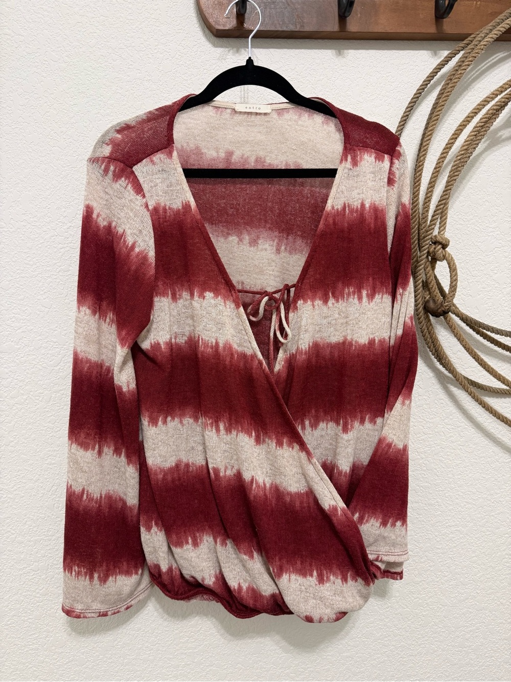 🍷 Entro Burgundy Tie Dye Surplice Wrap Top - Large